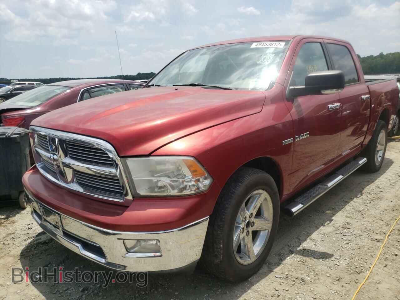 2010 DODGE RAM 1500 - VIN: 1D7RB1CT4AS107724 - Фото 2