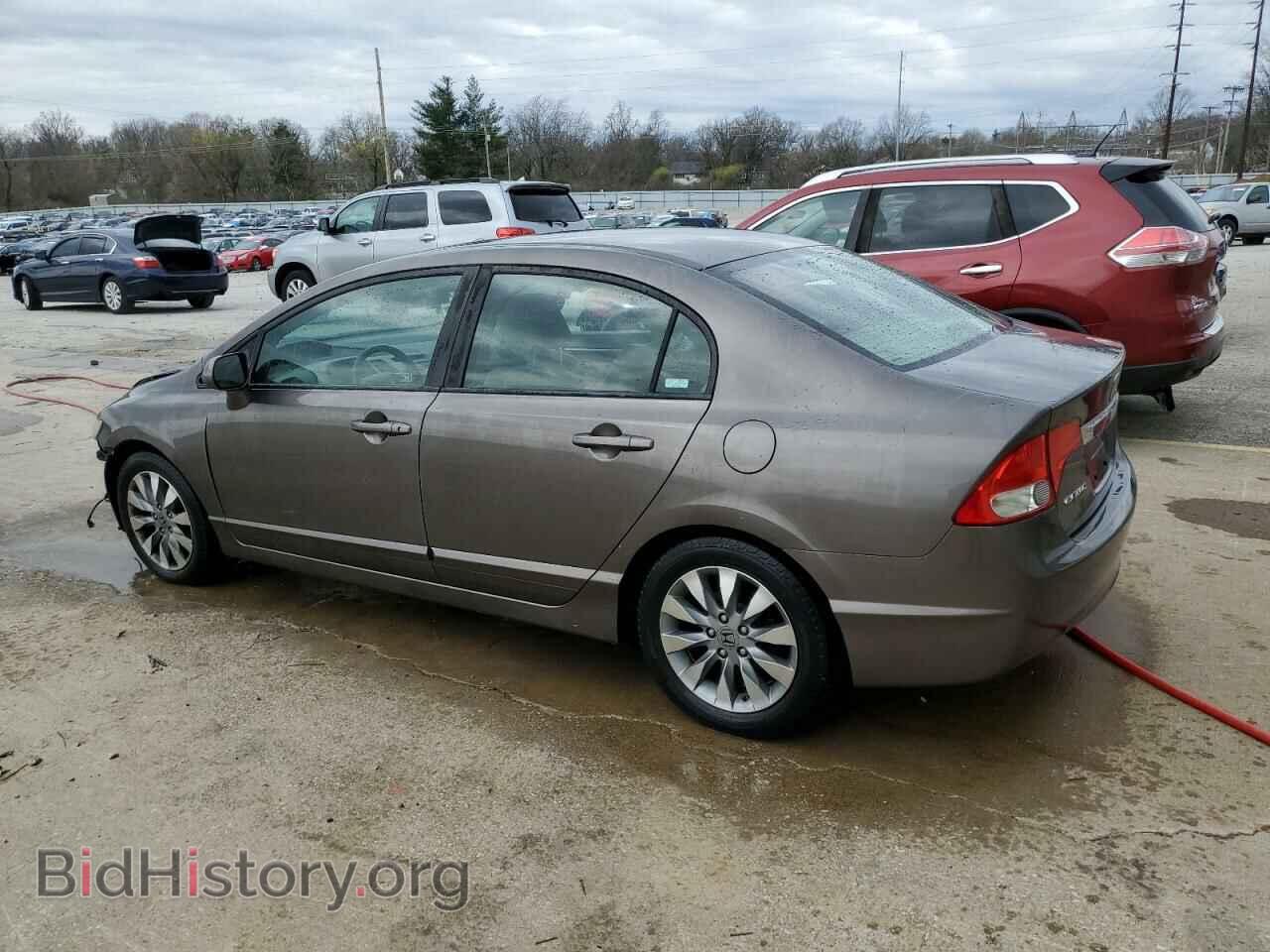 2009 HONDA CIVIC - VIN: 19XFA16979E017563 - Фото 2