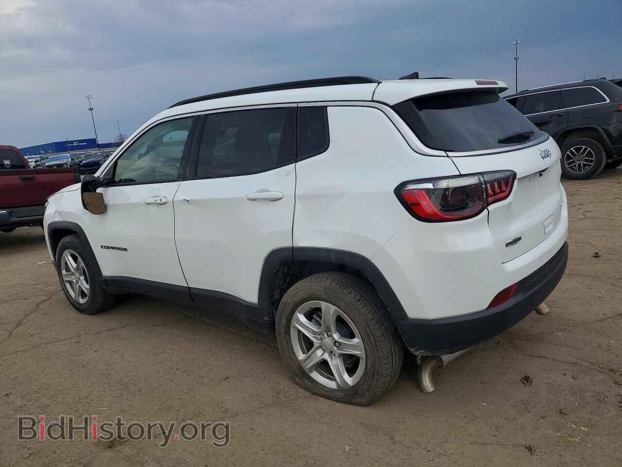 2024 JEEP COMPASS - VIN: 3C4NJDBNXRT599184 - Фото 2