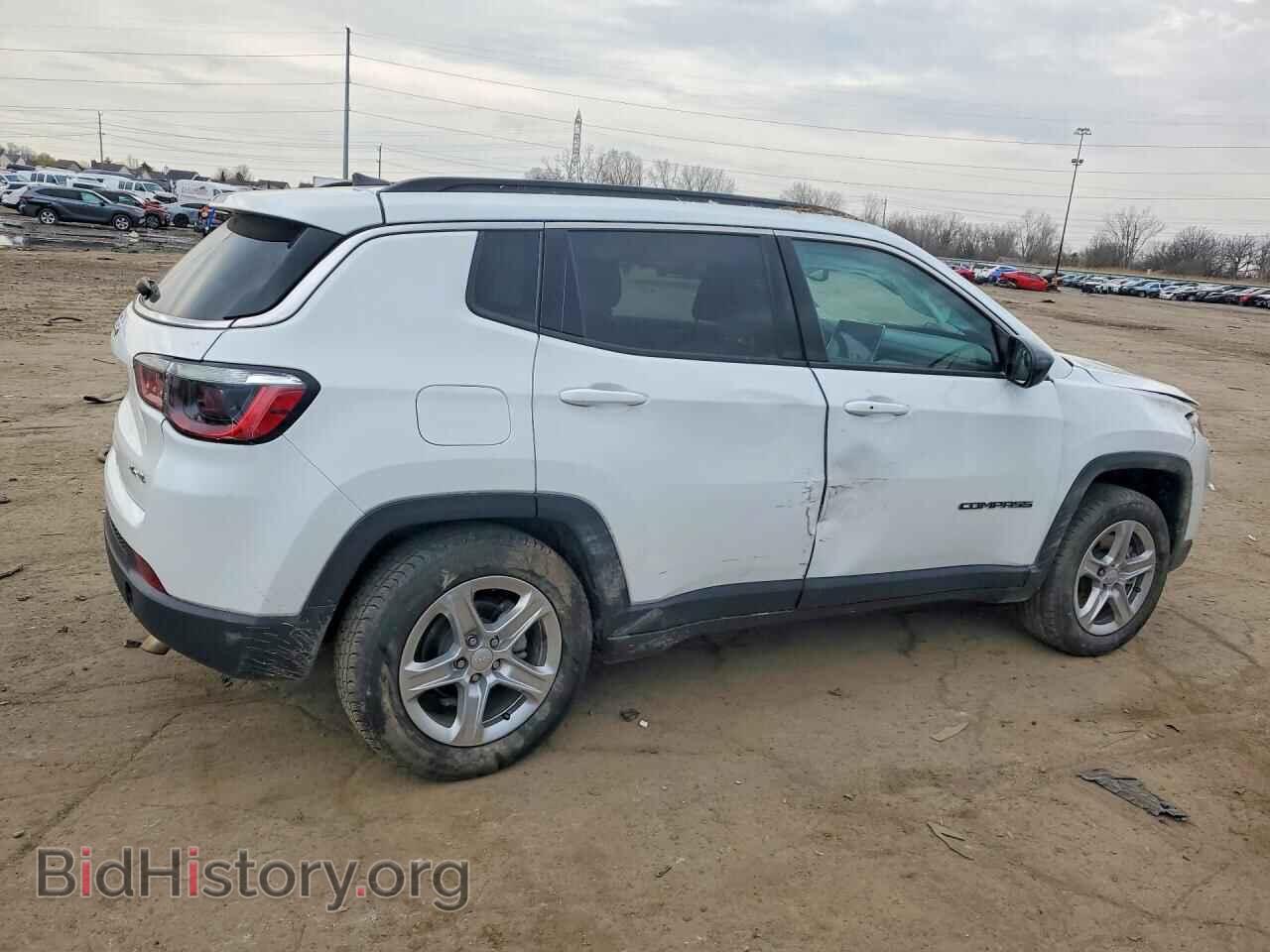 2024 JEEP COMPASS - VIN: 3C4NJDBNXRT599184 - Фото 3