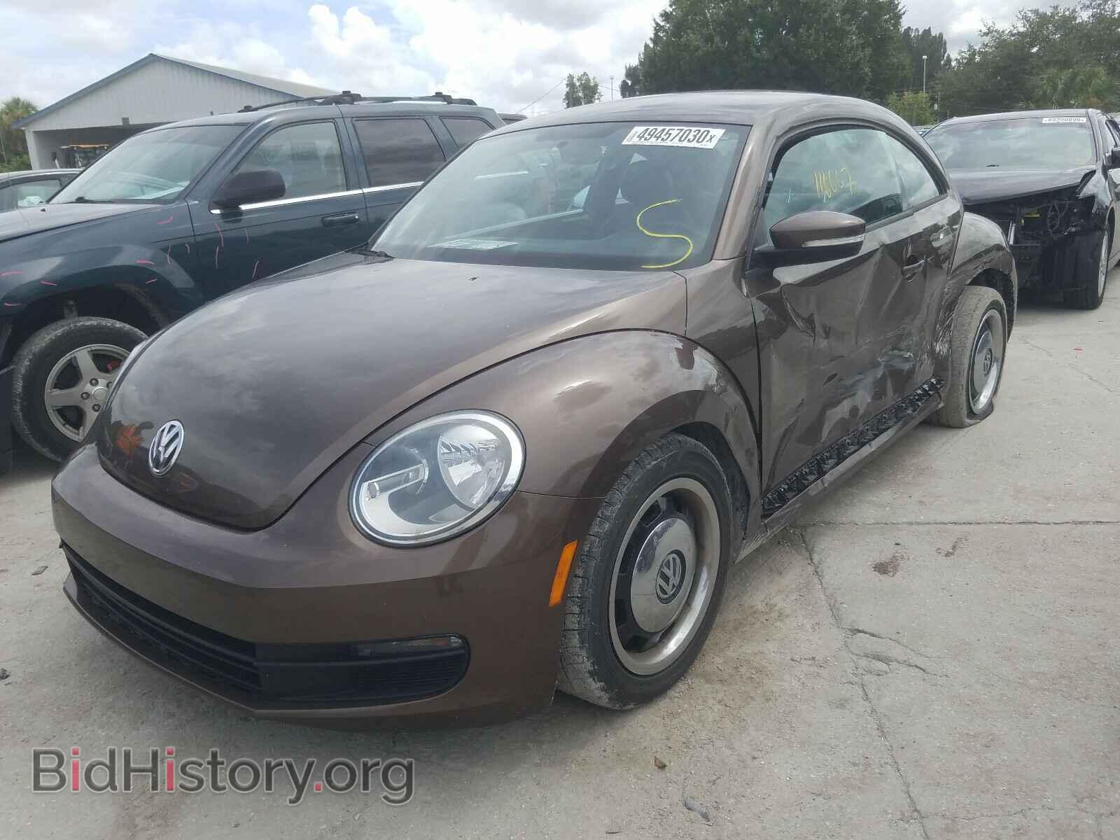 2012 VOLKSWAGEN BEETLE - VIN: 3VWJP7AT2CM644096 - Фото 2