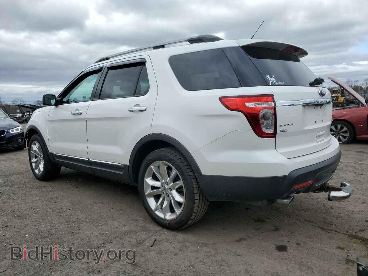 2011 FORD EXPLORER - VIN: 1FMHK8D85BGA63175 - Фото 2