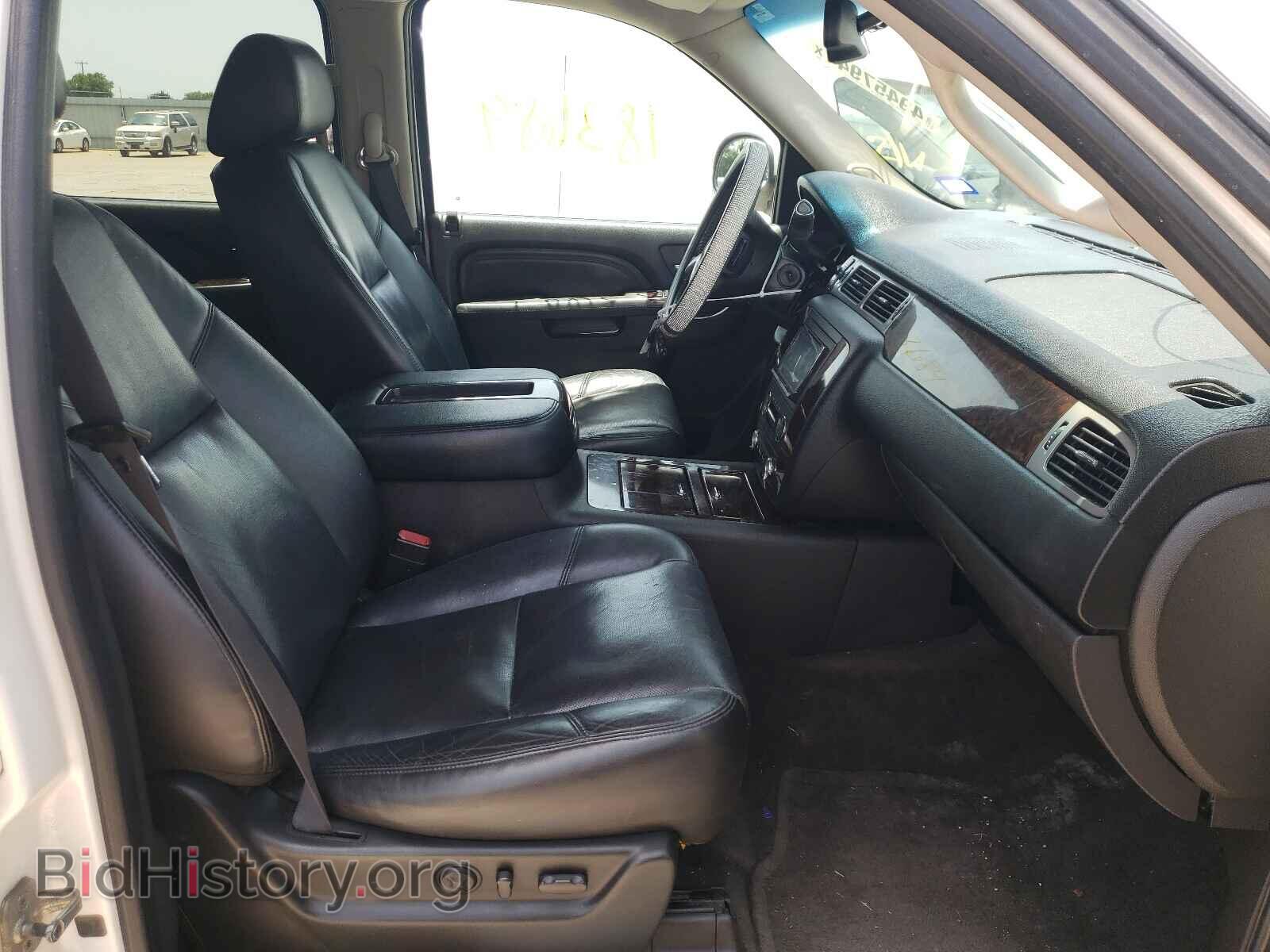 2011 GMC YUKON - VIN: 1GKS1MEF9BR113393 - Фото 5