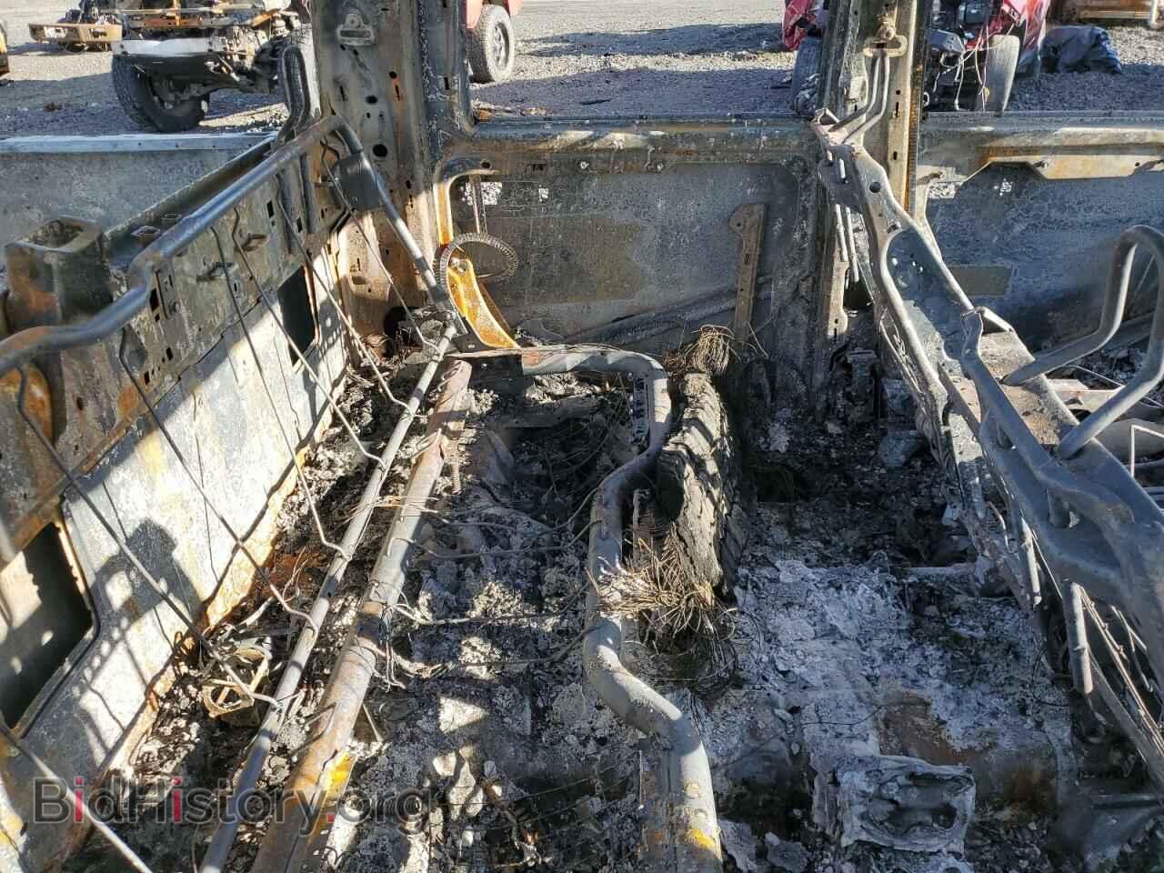 2013 RAM All Models - VIN: 3C6UR5CL3DG518042 - Photo 10