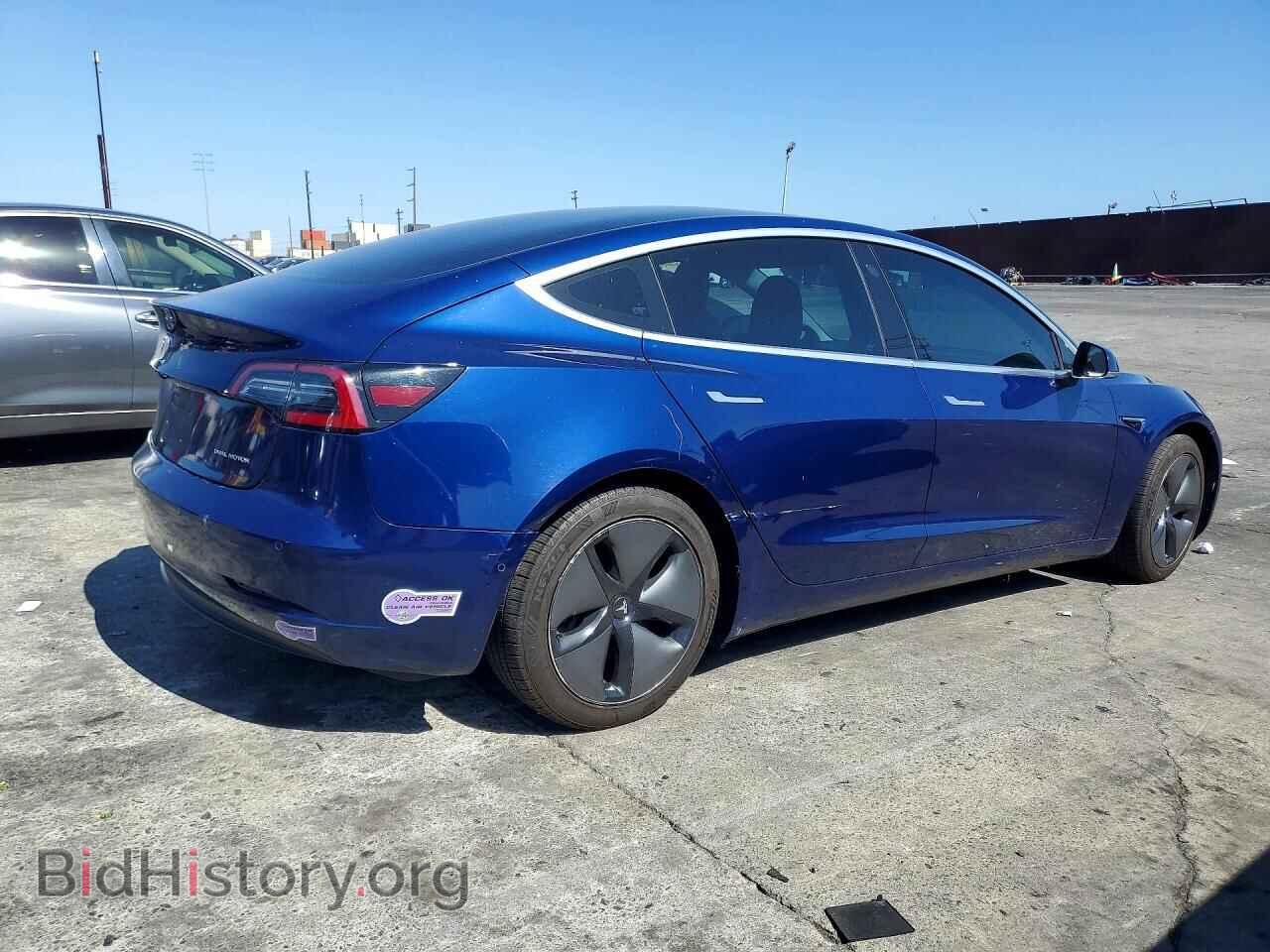 2018 Tesla MODEL 3 (VIN 5YJ3E1EB2JF120402) — фото 3 из 12