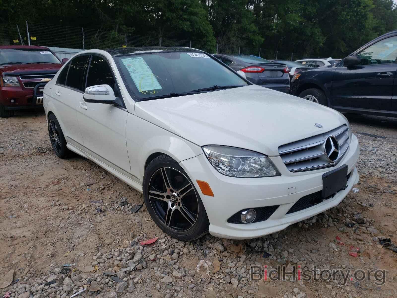 Photo WDDGF81X69F199532 - MERCEDES-BENZ C CLASS 2009