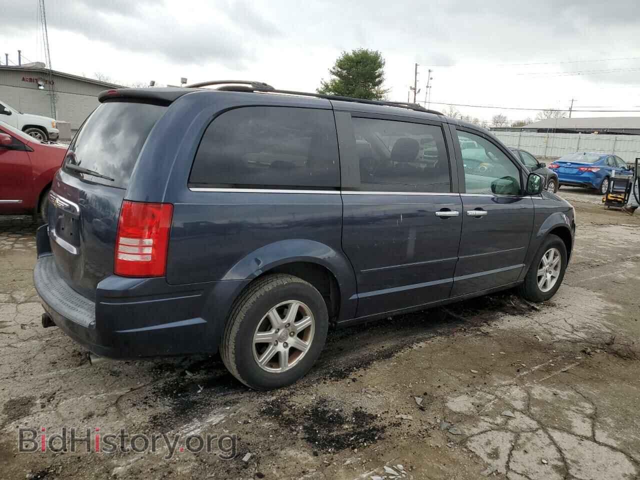 2008 CHRYSLER MINIVAN - VIN: 2A8HR54P48R611463 - Фото 3