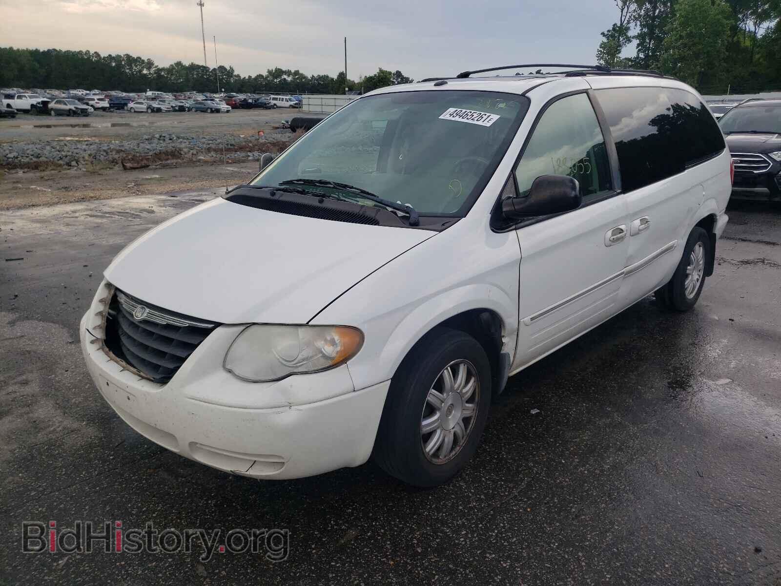 2006 CHRYSLER MINIVAN - VIN: 2A4GP54L66R844645 - Фото 2