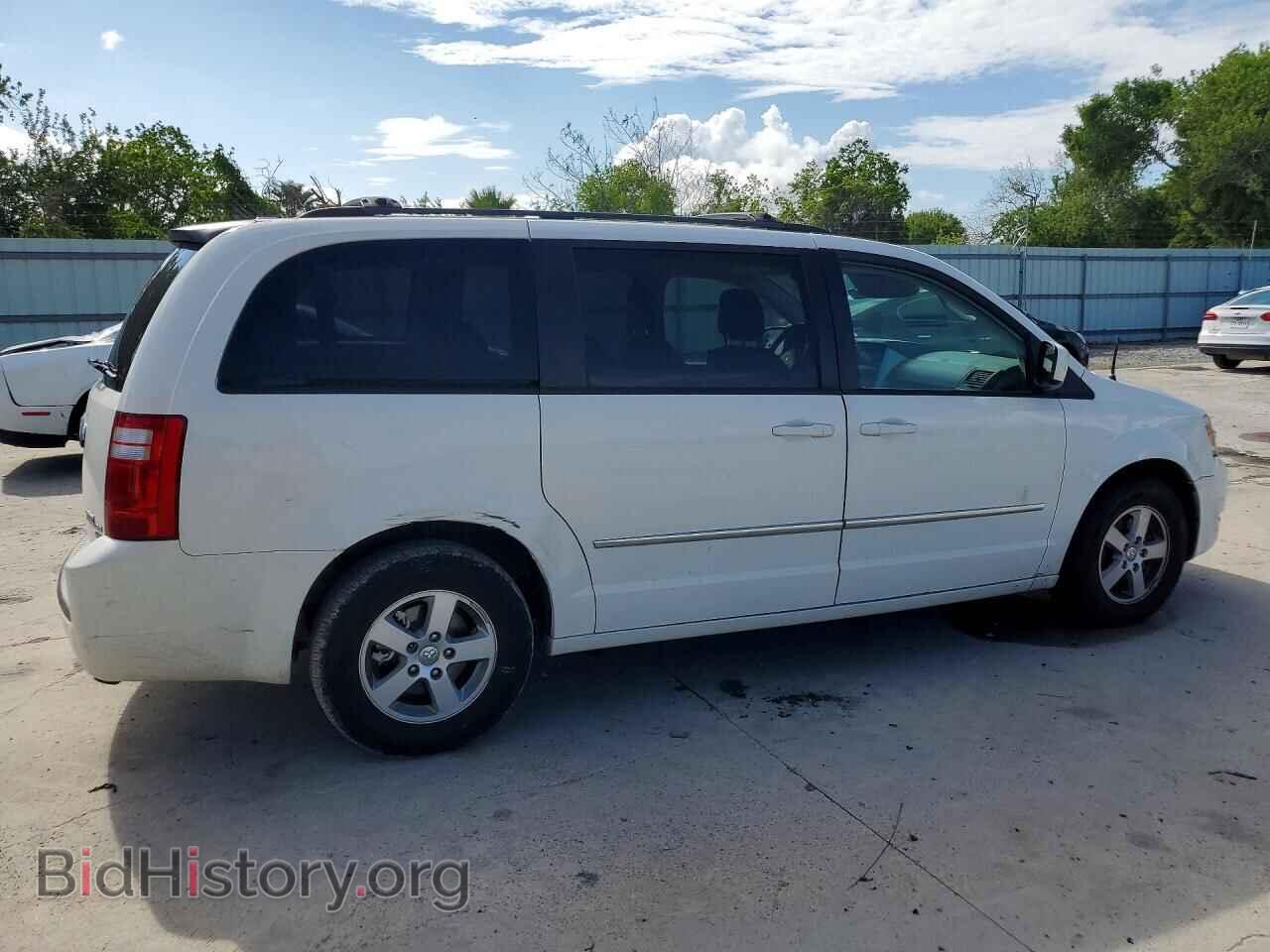 2010 DODGE CARAVAN - VIN: 2D4RN5D11AR297668 - Фото 3