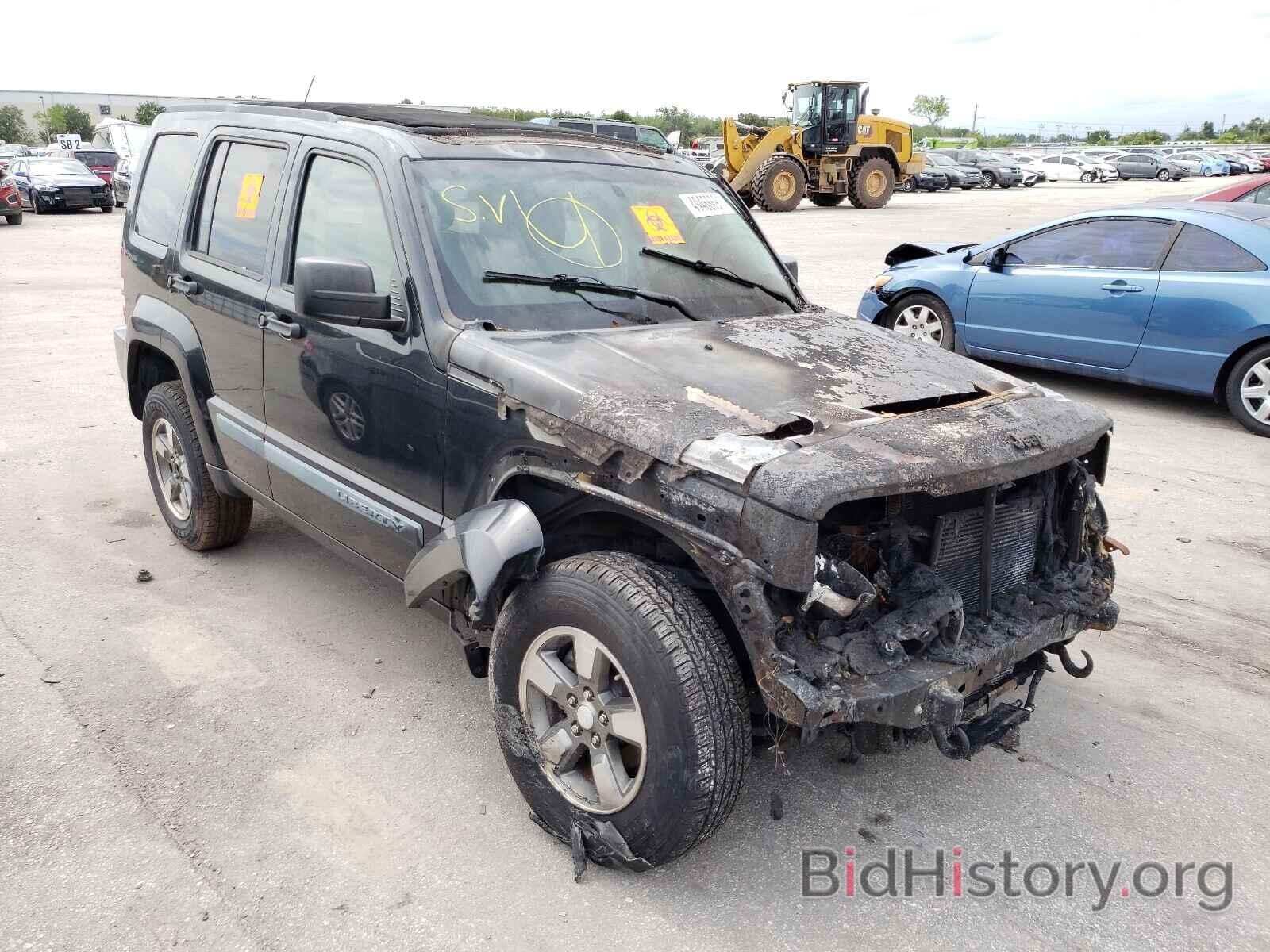 Photo 1J8GN28K78W197896 - JEEP LIBERTY 2008