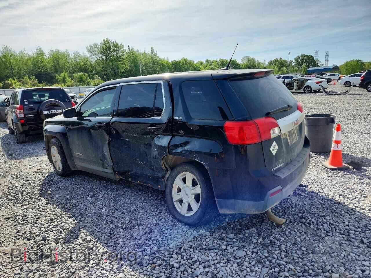 2011 GMC TERRAIN - VIN: 2CTALMEC0B6346702 - Фото 2