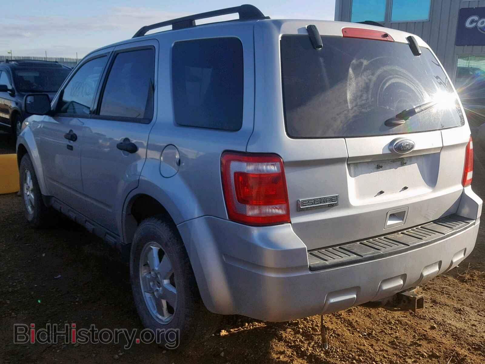 2011 FORD ESCAPE - VIN: 1FMCU9D79BKC05493 - Фото 3