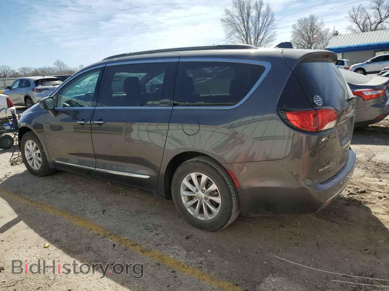 2017 CHRYSLER PACIFICA - VIN: 2C4RC1BG9HR733650 - Фото 2