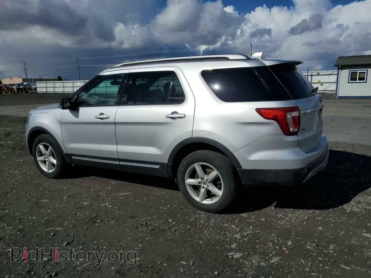 2016 FORD EXPLORER - VIN: 1FM5K8D83GGA37880 - Photo 2