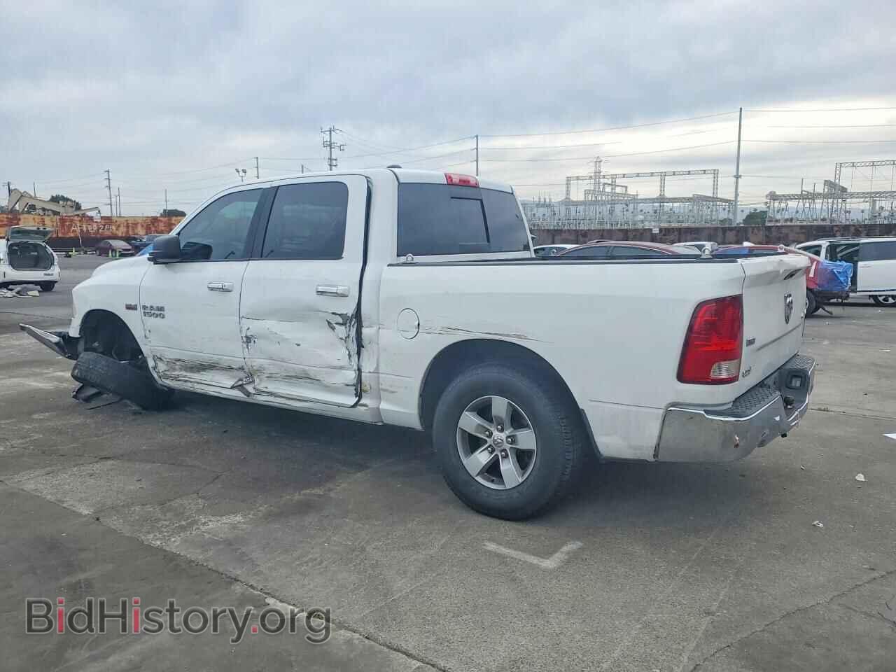 2017 RAM 1500 - VIN: 1C6RR7LT6HS724794 - Photo 2