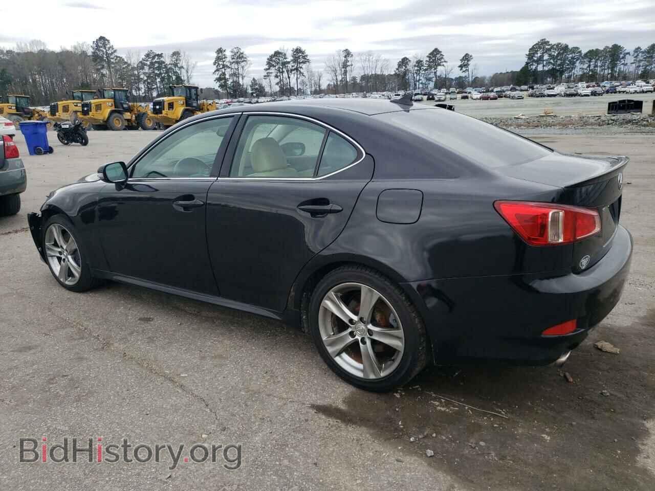 2011 LEXUS IS - VIN: JTHBE5C28B5026385 - Фото 2