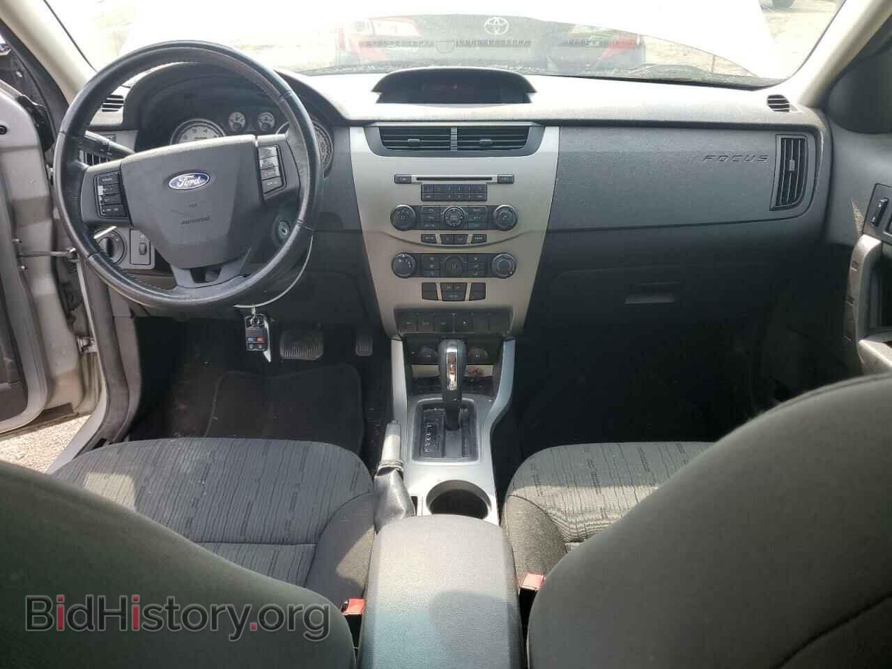 2009 FORD FOCUS - VIN: 1FAHP35NX9W130176 - Фото 8