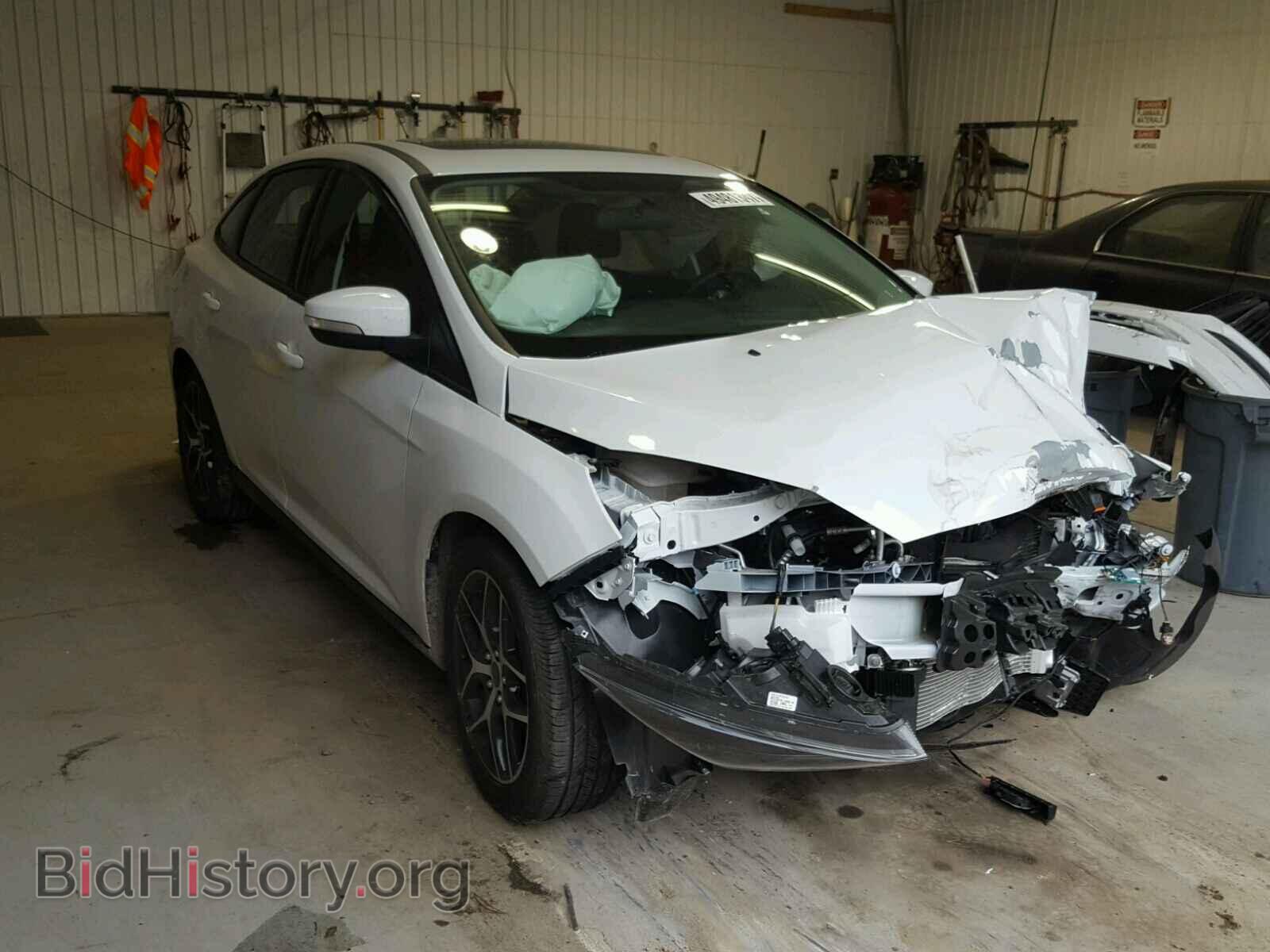 Photo 1FADP3H2XHL252617 - FORD FOCUS 2017