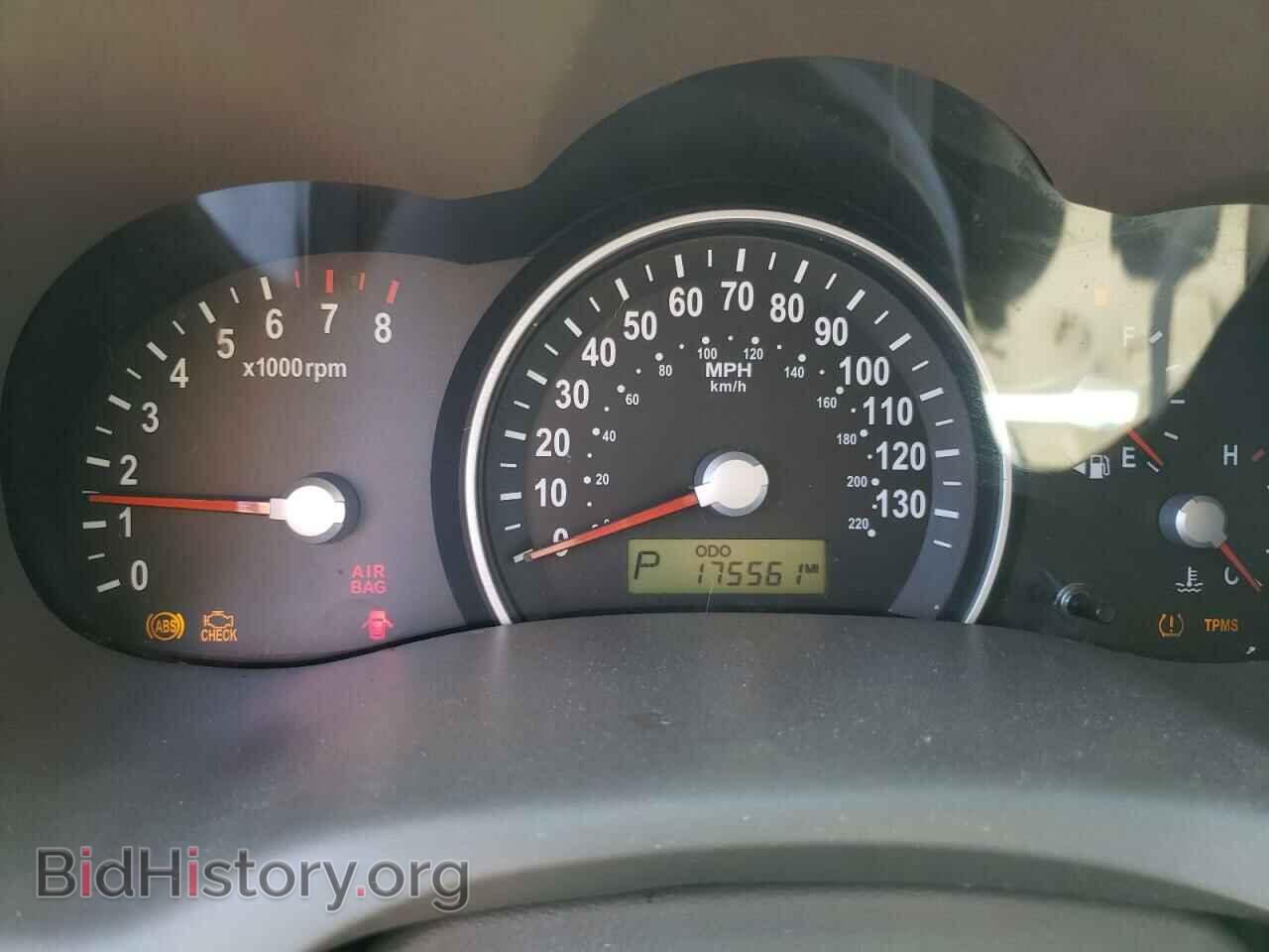 2009 KIA All Models - VIN: KNDMB233296311372 - Фото 9