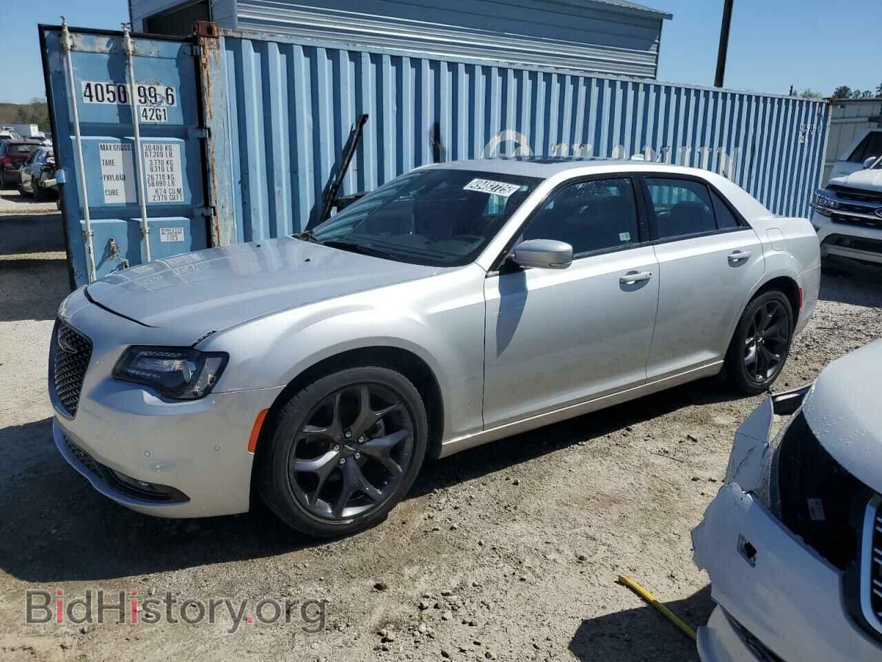 Фотография 2C3CCABG9PH641128 - CHRYSLER 300 2023