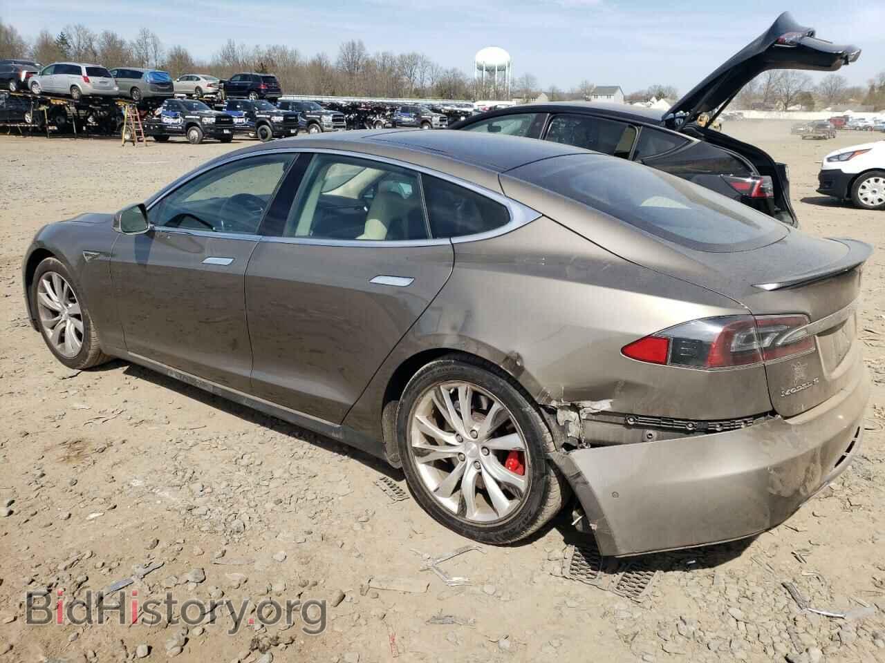 2015 TESLA MODEL S - VIN: 5YJSA1H49FF082517 - Фото 2