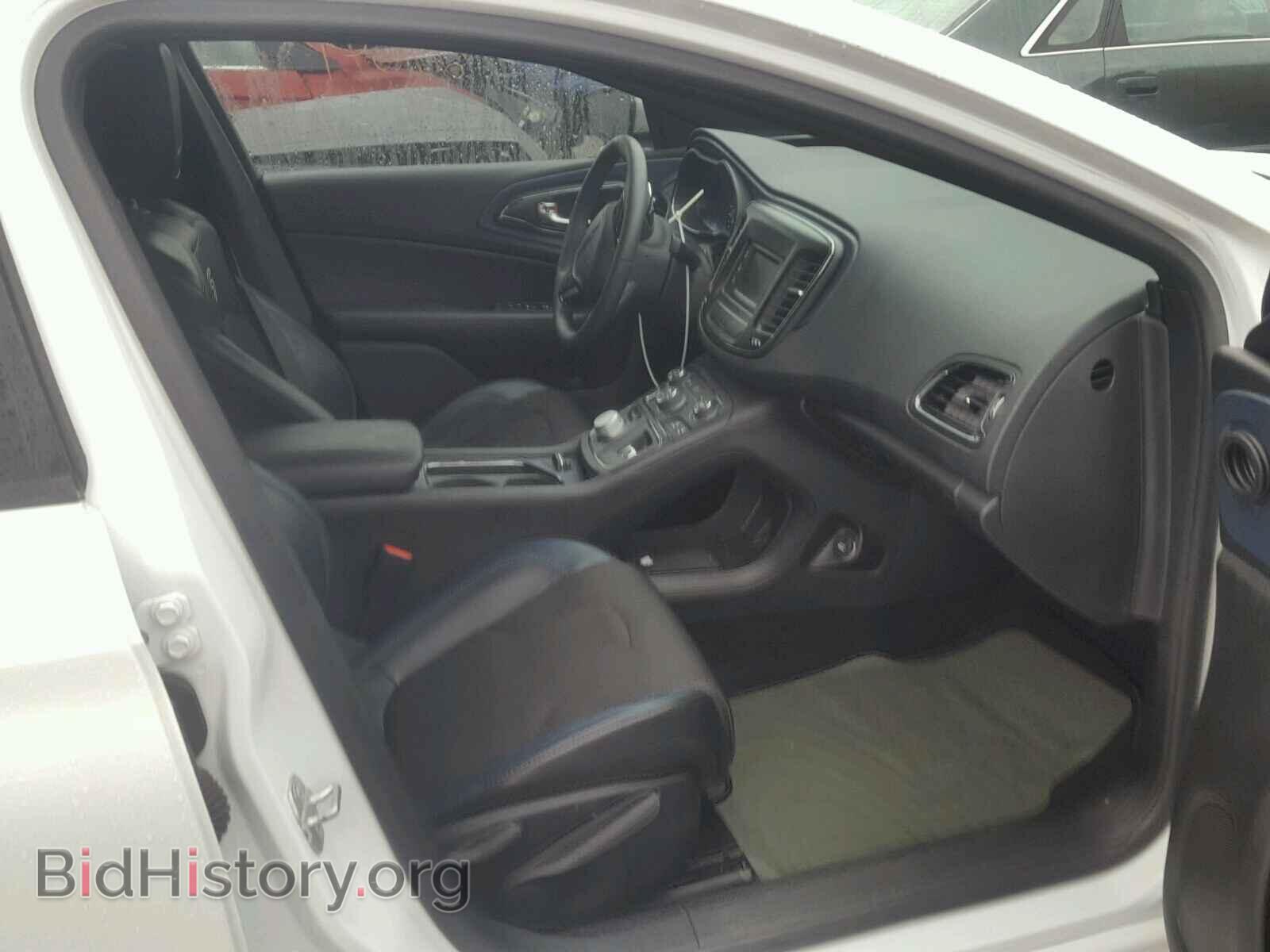 2016 CHRYSLER 200 - VIN: 1C3CCCBB5GN170473 - Фото 5