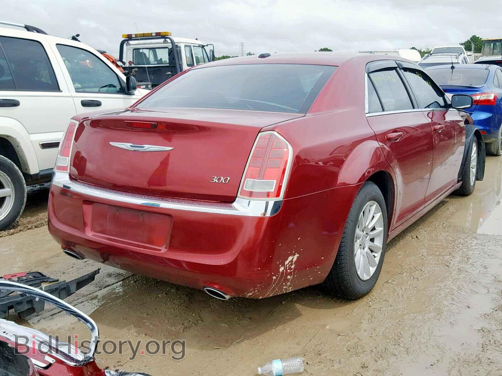 2014 CHRYSLER 300 - VIN: 2C3CCAAG1EH119110 - Фото 4