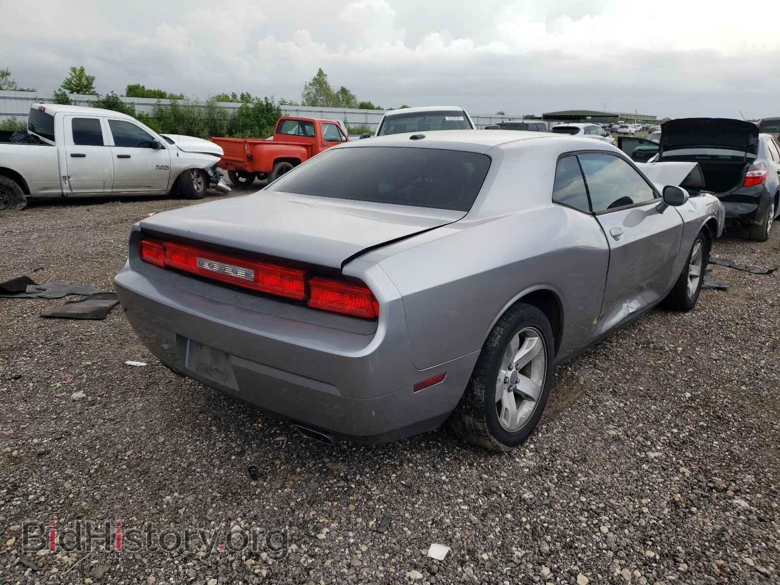 2014 DODGE CHALLENGER - VIN: 2C3CDYAG4EH254233 - Фото 4