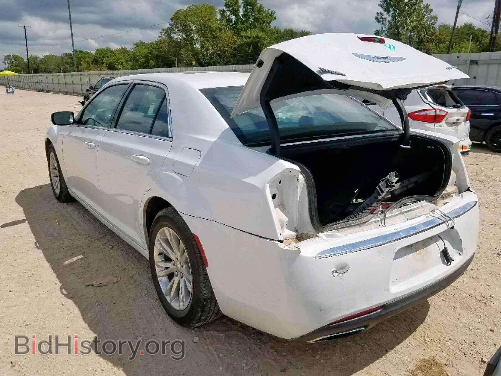 2017 CHRYSLER 300 - VIN: 2C3CCAAG3HH506567 - Фото 3