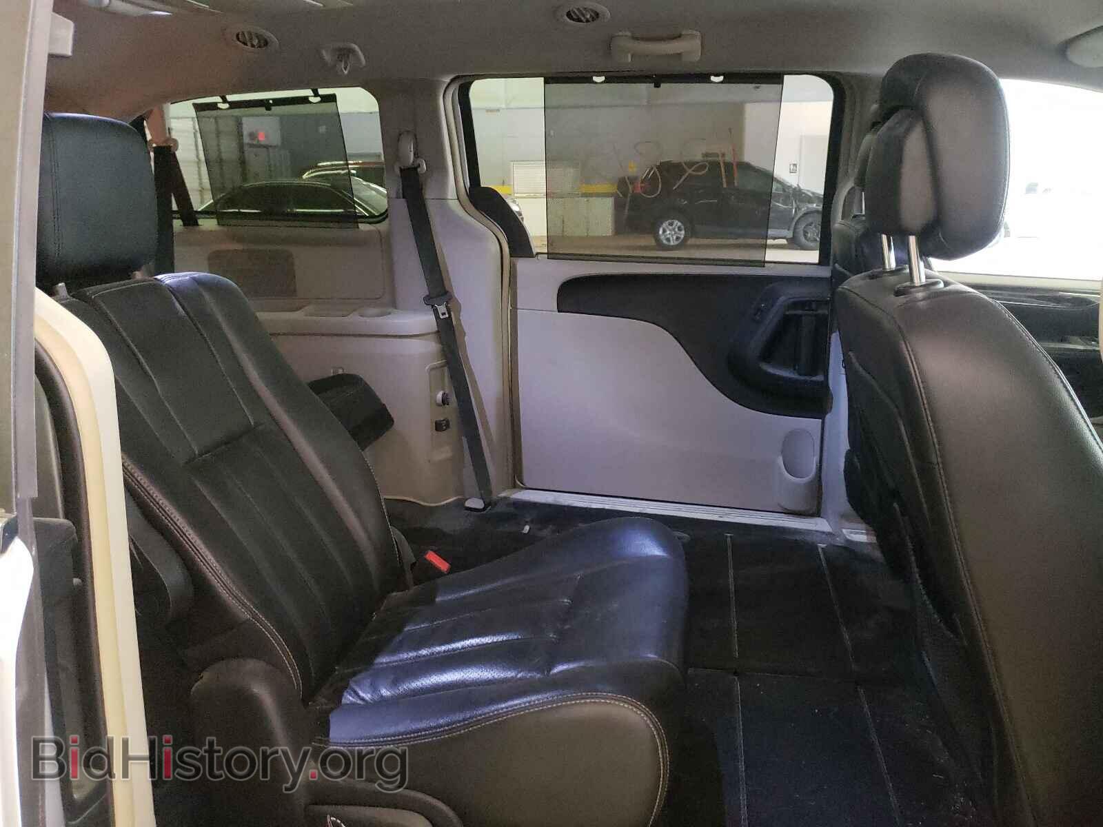 2011 CHRYSLER MINIVAN - VIN: 2A4RR8DG1BR658979 - Photo 6
