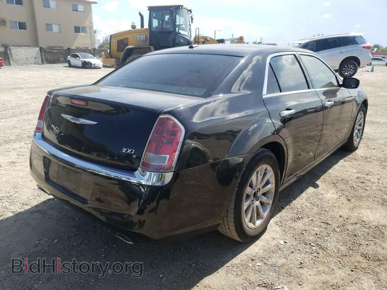2011 CHRYSLER 300 - VIN: 2C3CA5CG0BH599307 - Фото 4