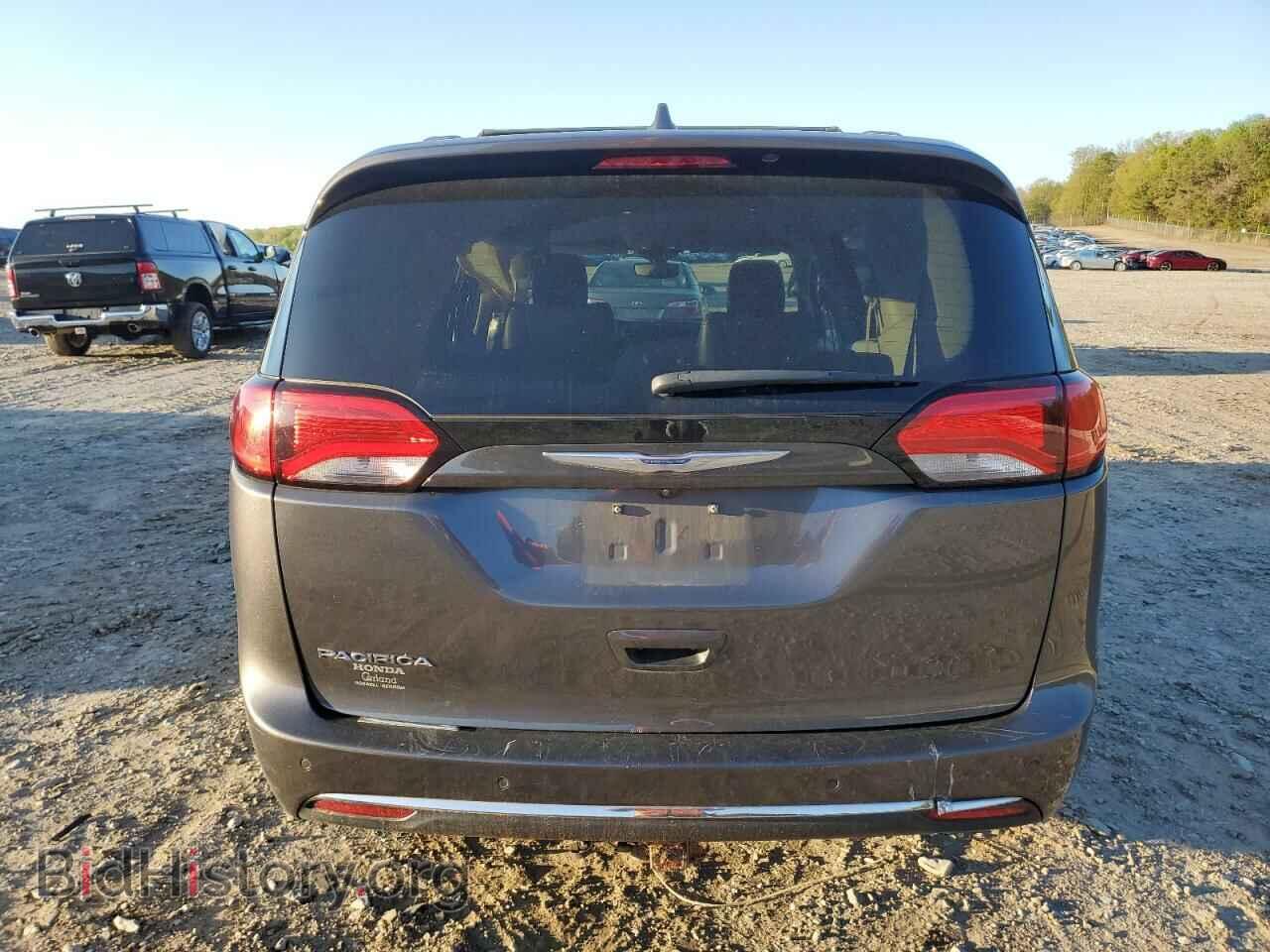 2018 CHRYSLER PACIFICA - VIN: 2C4RC1BG4JR142700 - Photo 6