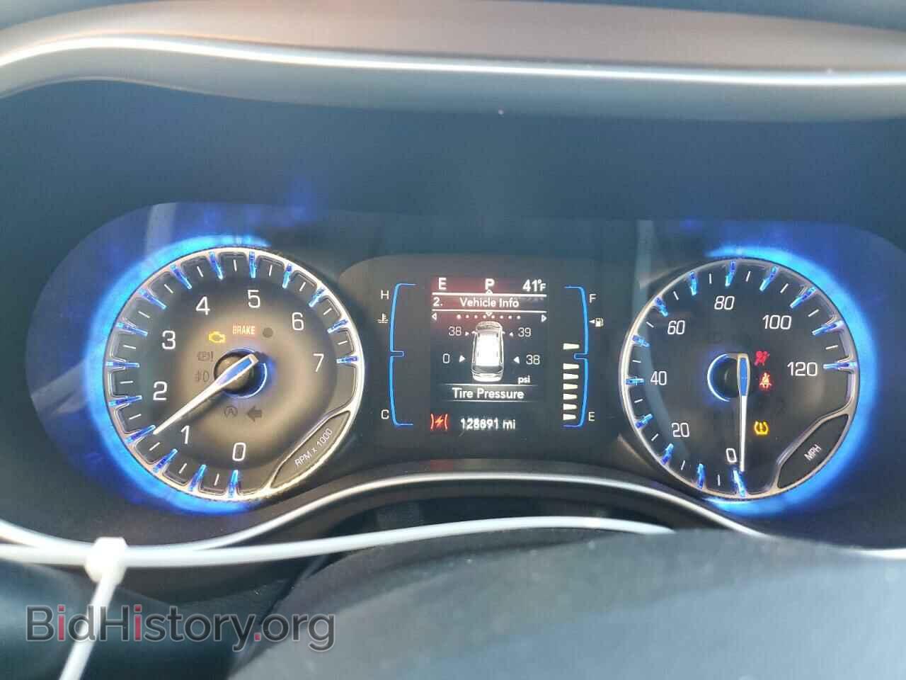 2018 CHRYSLER PACIFICA - VIN: 2C4RC1BG4JR142700 - Photo 9