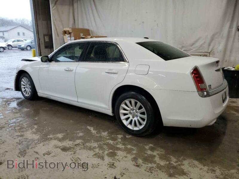 2012 Chrysler 300 (VIN 2C3CCAAG2CH224980) — фото 2 из 13