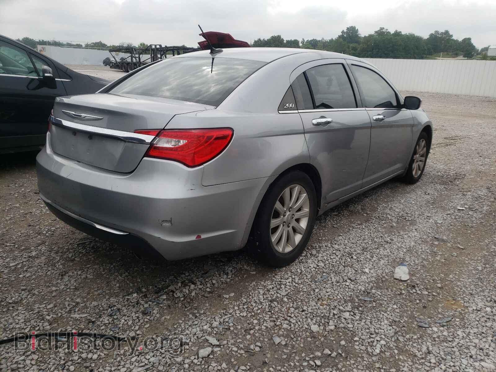 2013 CHRYSLER 200 - VIN: 1C3CCBCG9DN651746 - Photo 4