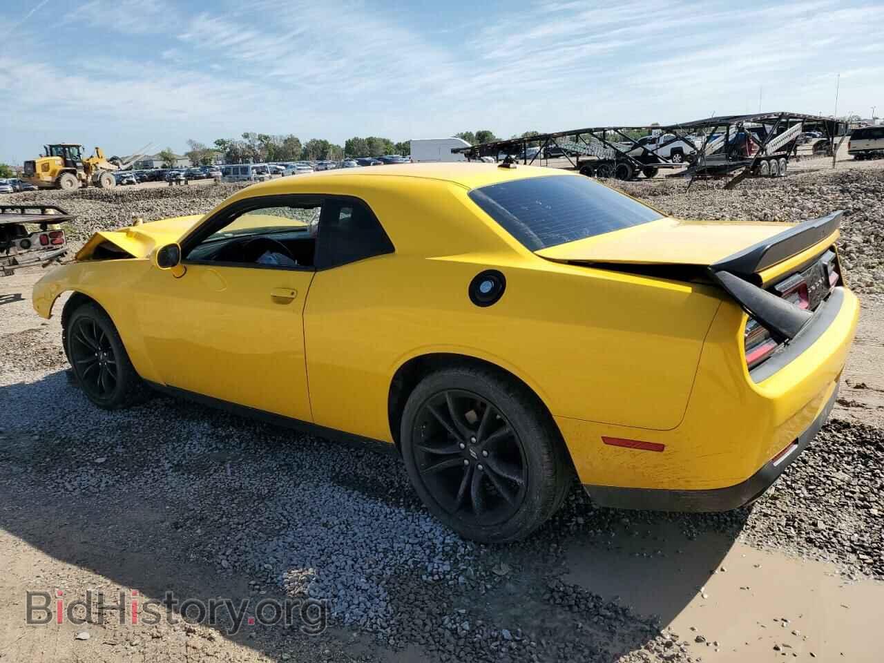 2018 DODGE CHALLENGER - VIN: 2C3CDZAG1JH152971 - Photo 2