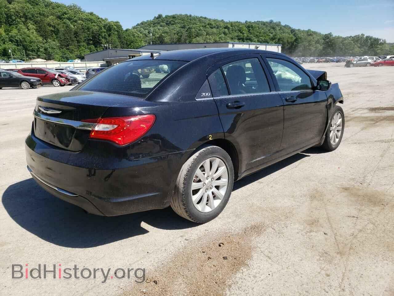 2012 CHRYSLER 200 - VIN: 1C3CCBBB2CN176574 - Фото 4