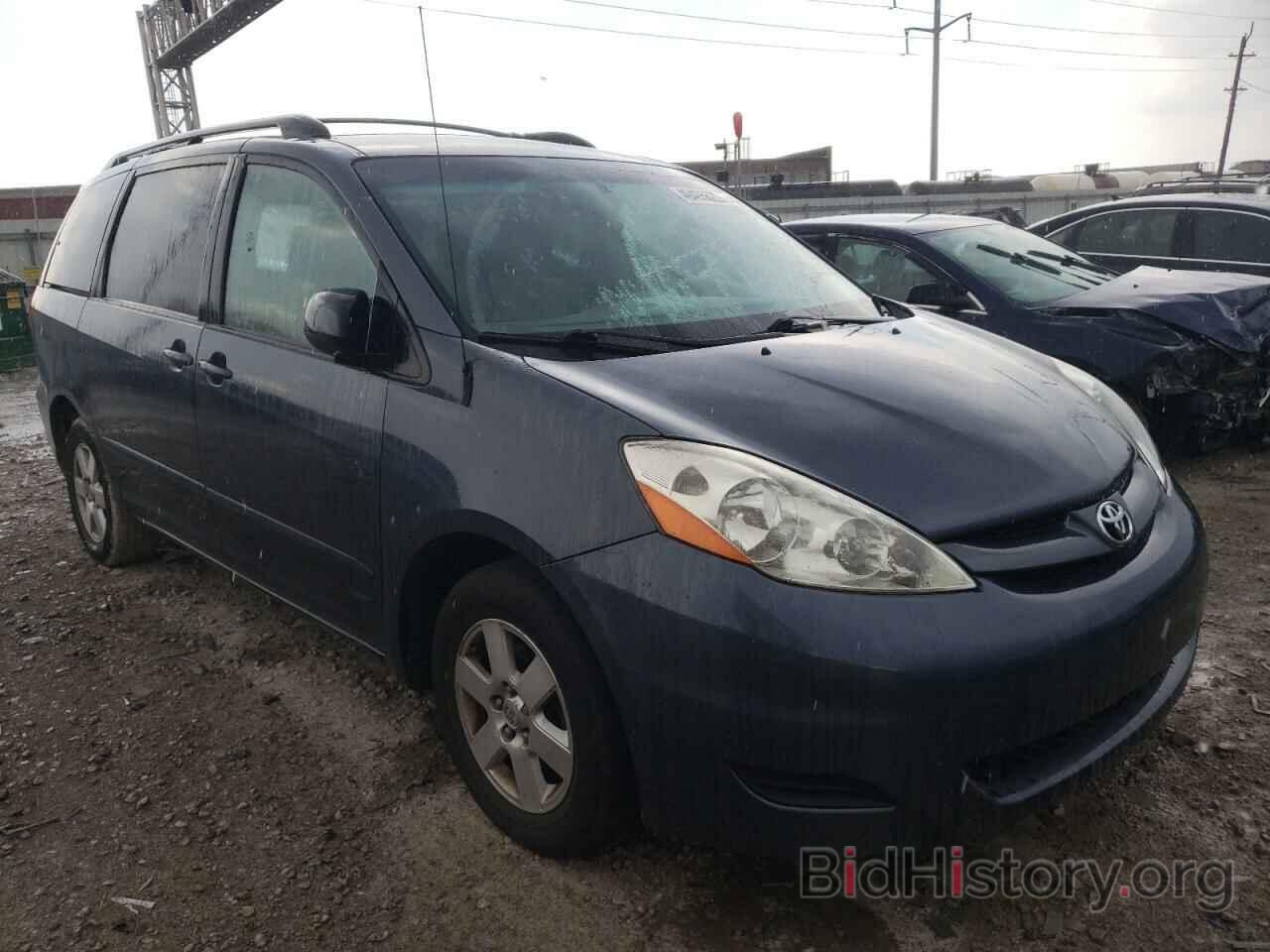 Photo 5TDZK23C18S150954 - TOYOTA SIENNA 2008