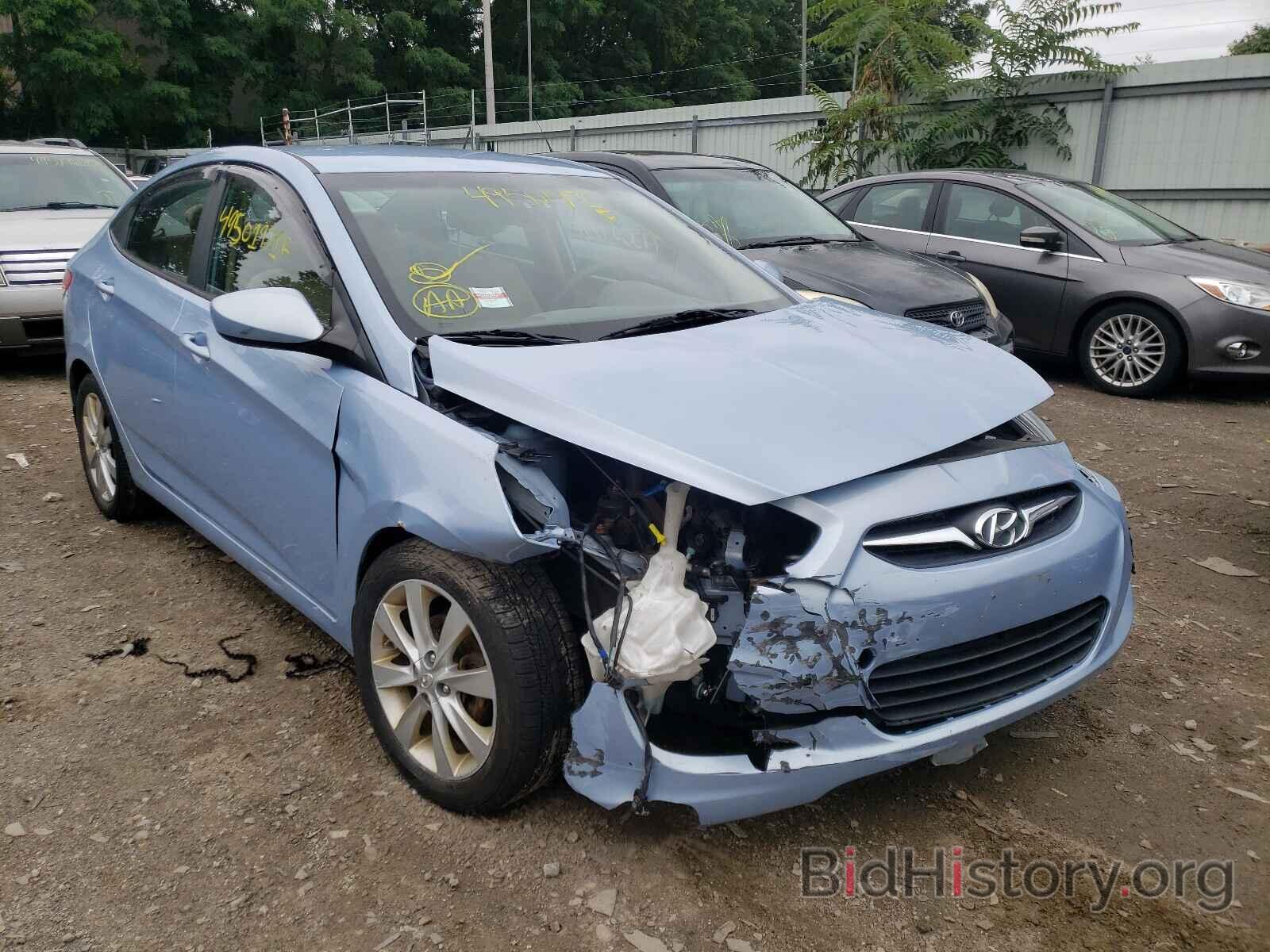 Фотография KMHCU4AEXDU380090 - HYUNDAI ACCENT 2013