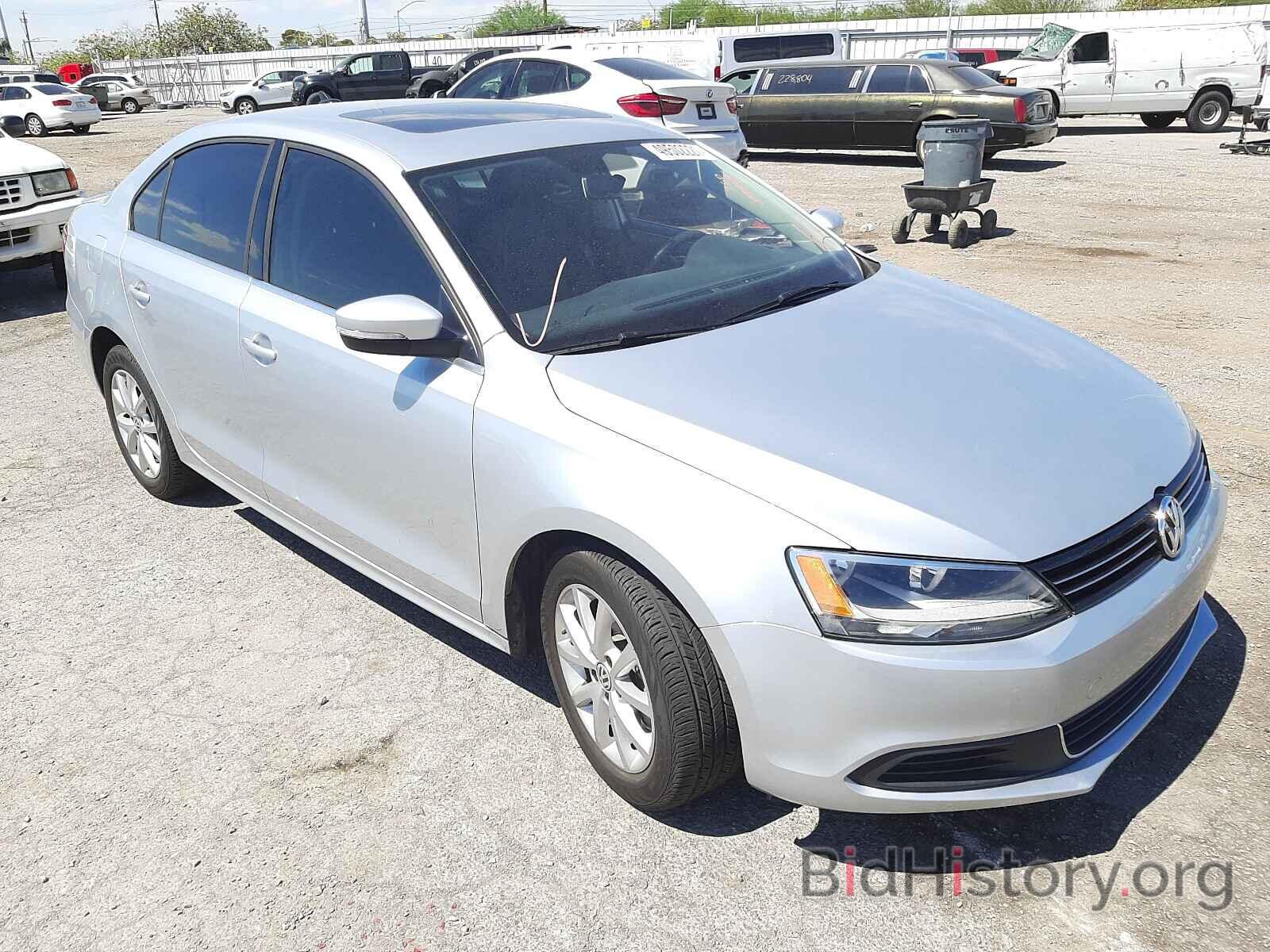 Photo 3VWD17AJ1EM388985 - VOLKSWAGEN JETTA 2014