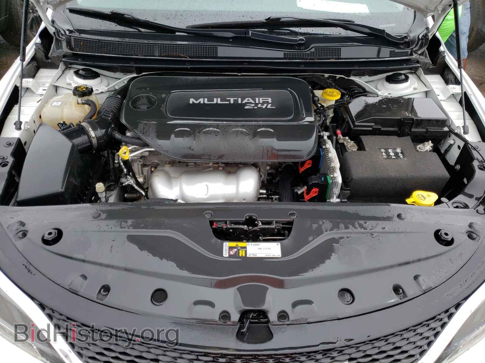 2015 CHRYSLER 200 - VIN: 1C3CCCABXFN597597 - Photo 7