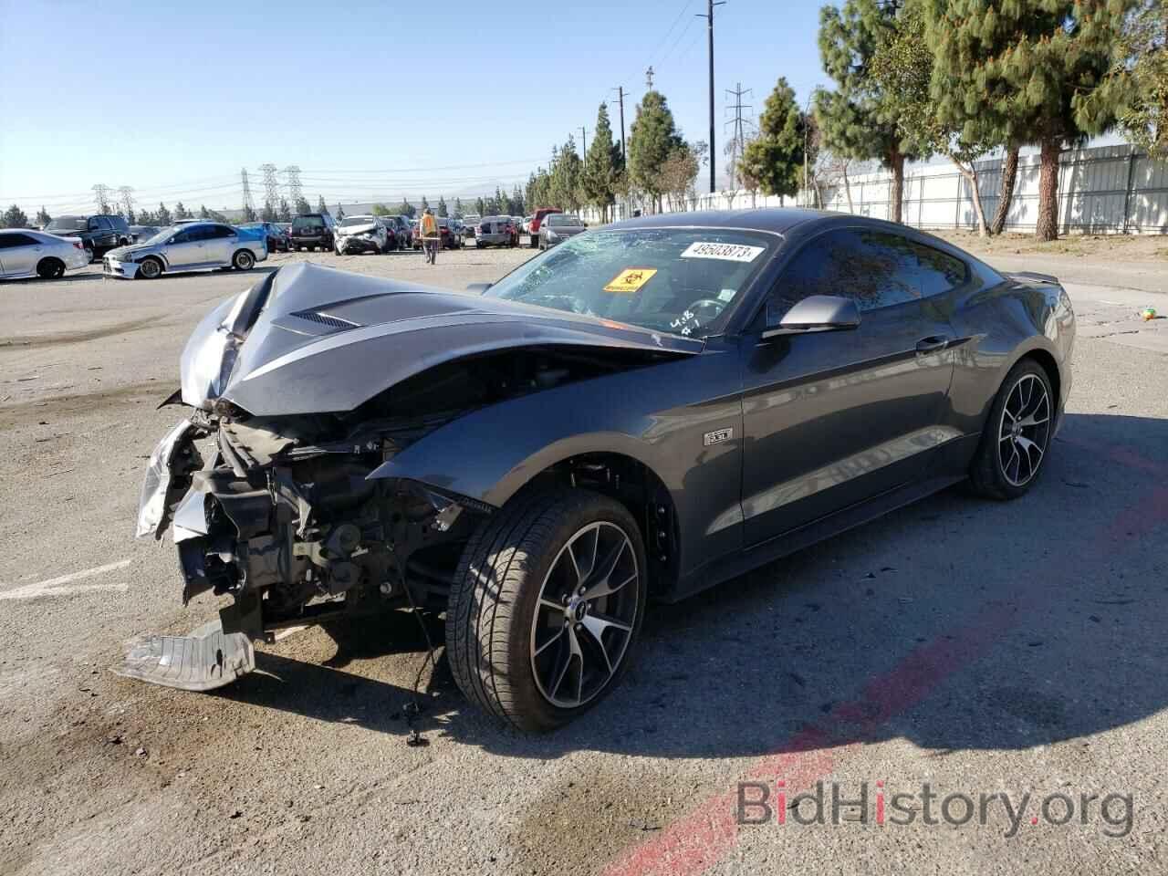 Photo 1FA6P8TD3L5114221 - FORD MUSTANG 2020
