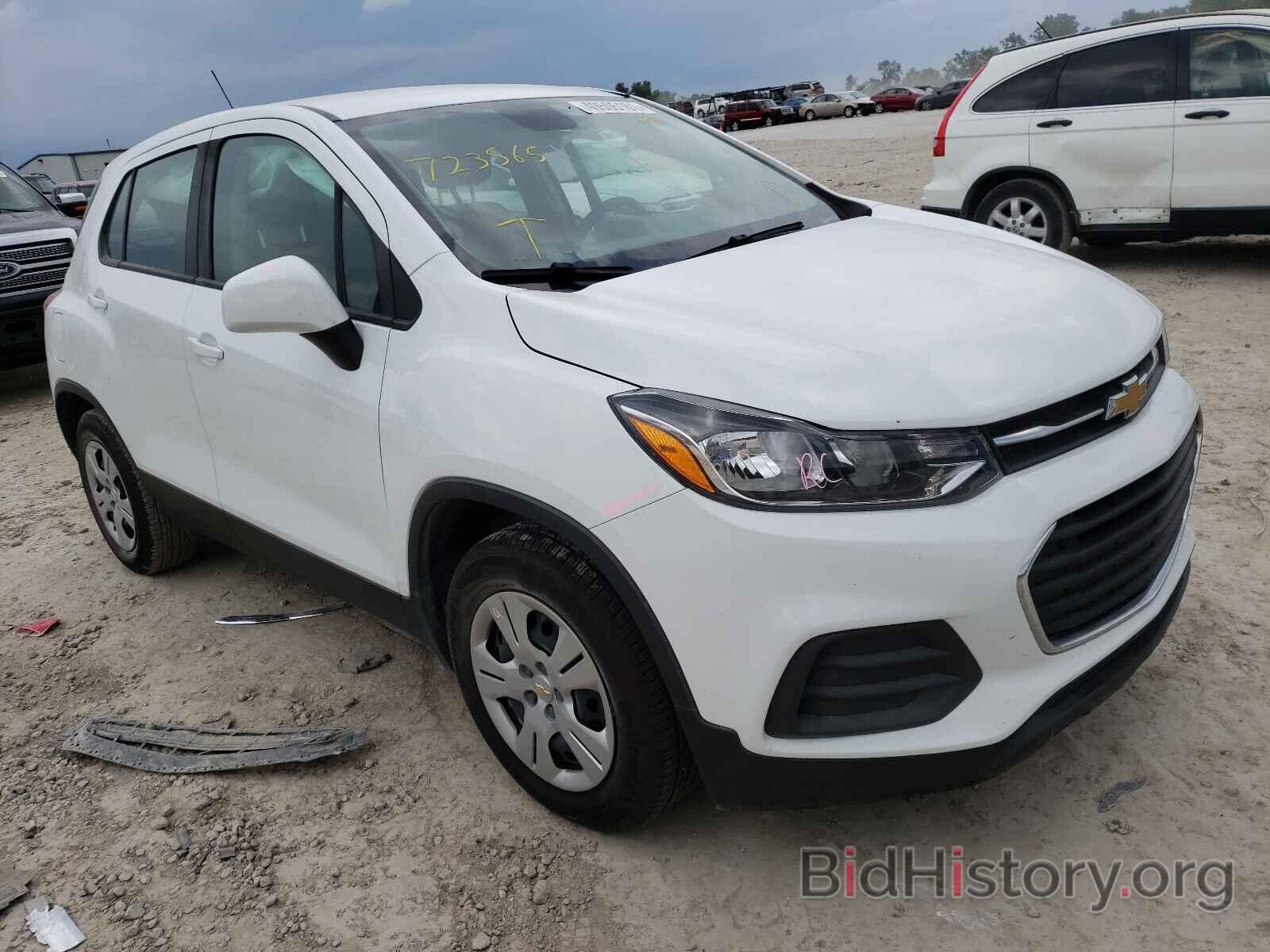 Photo KL7CJKSB2JB723565 - CHEVROLET TRAX 2018