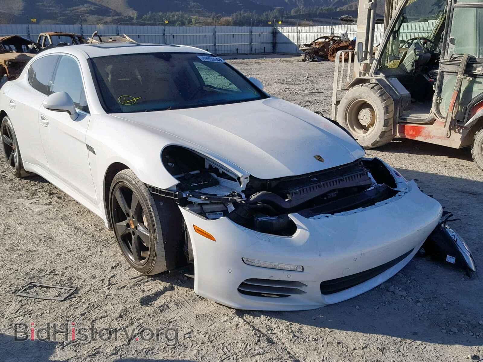 Фотография WP0AB2A76FL050186 - PORSCHE PANAMERA 2015