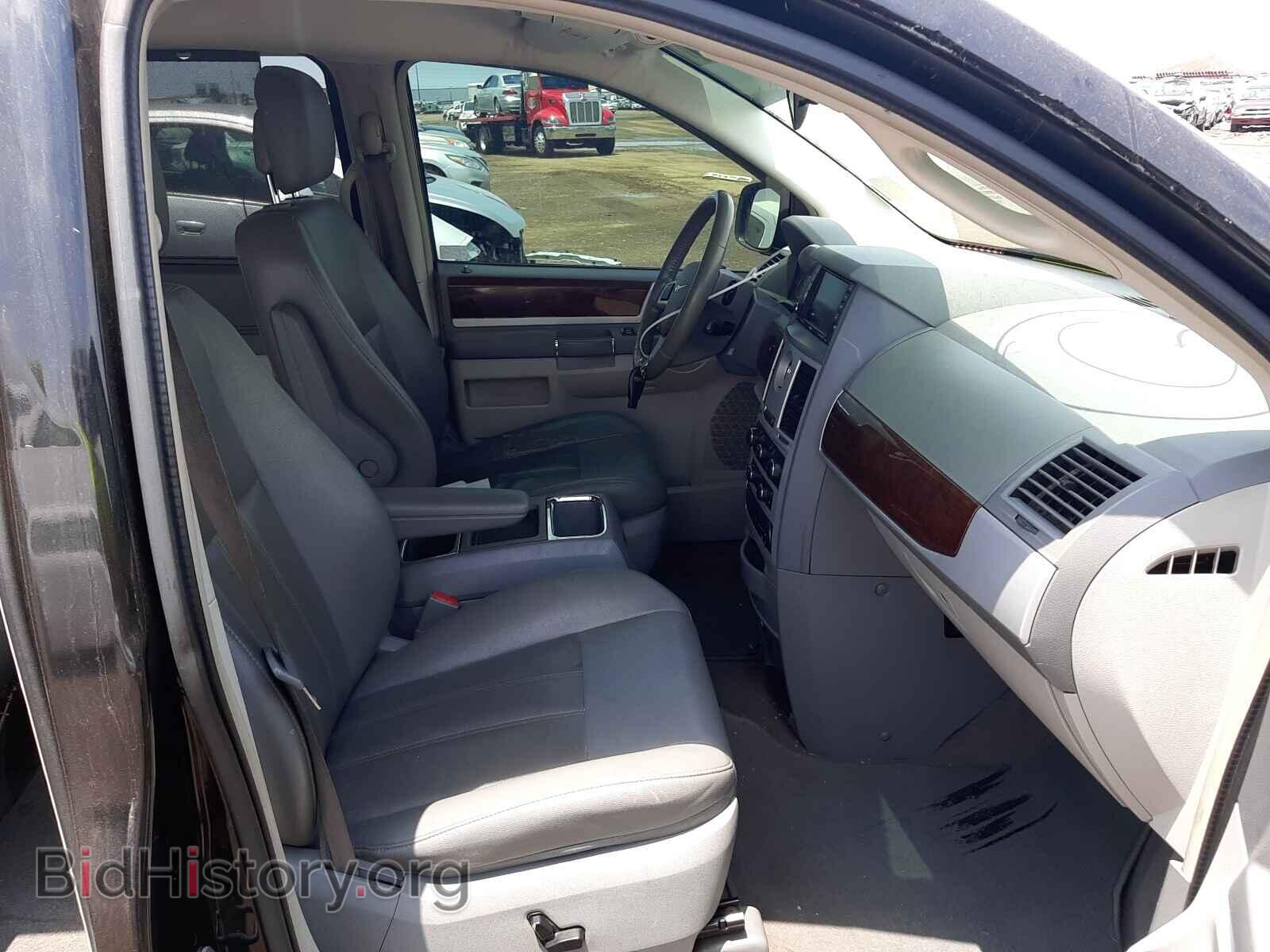 2010 CHRYSLER MINIVAN - VIN: 2A4RR5DX4AR345471 - Photo 5