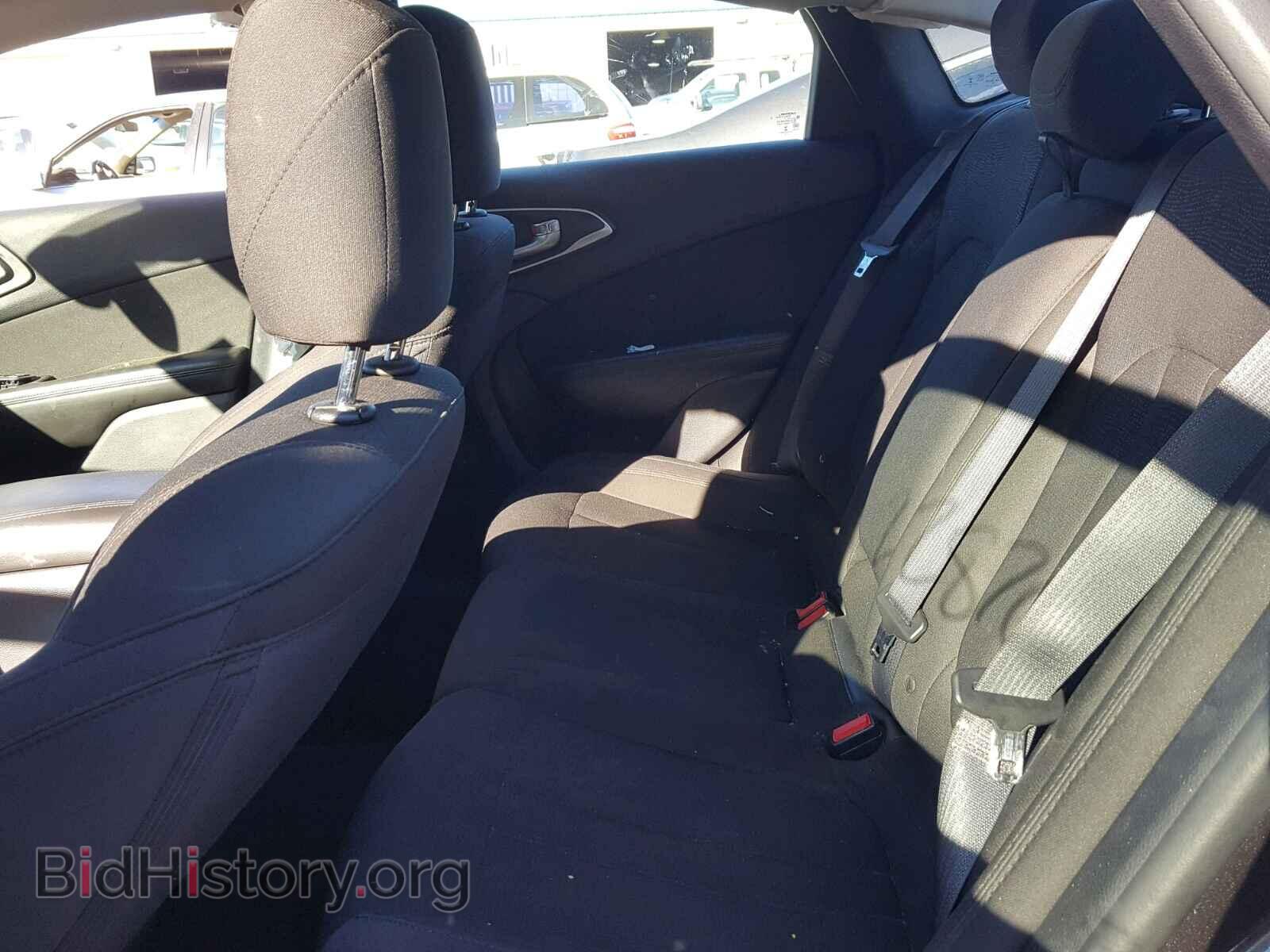 2016 CHRYSLER 200 - VIN: 1C3CCCABXGN119262 - Photo 6