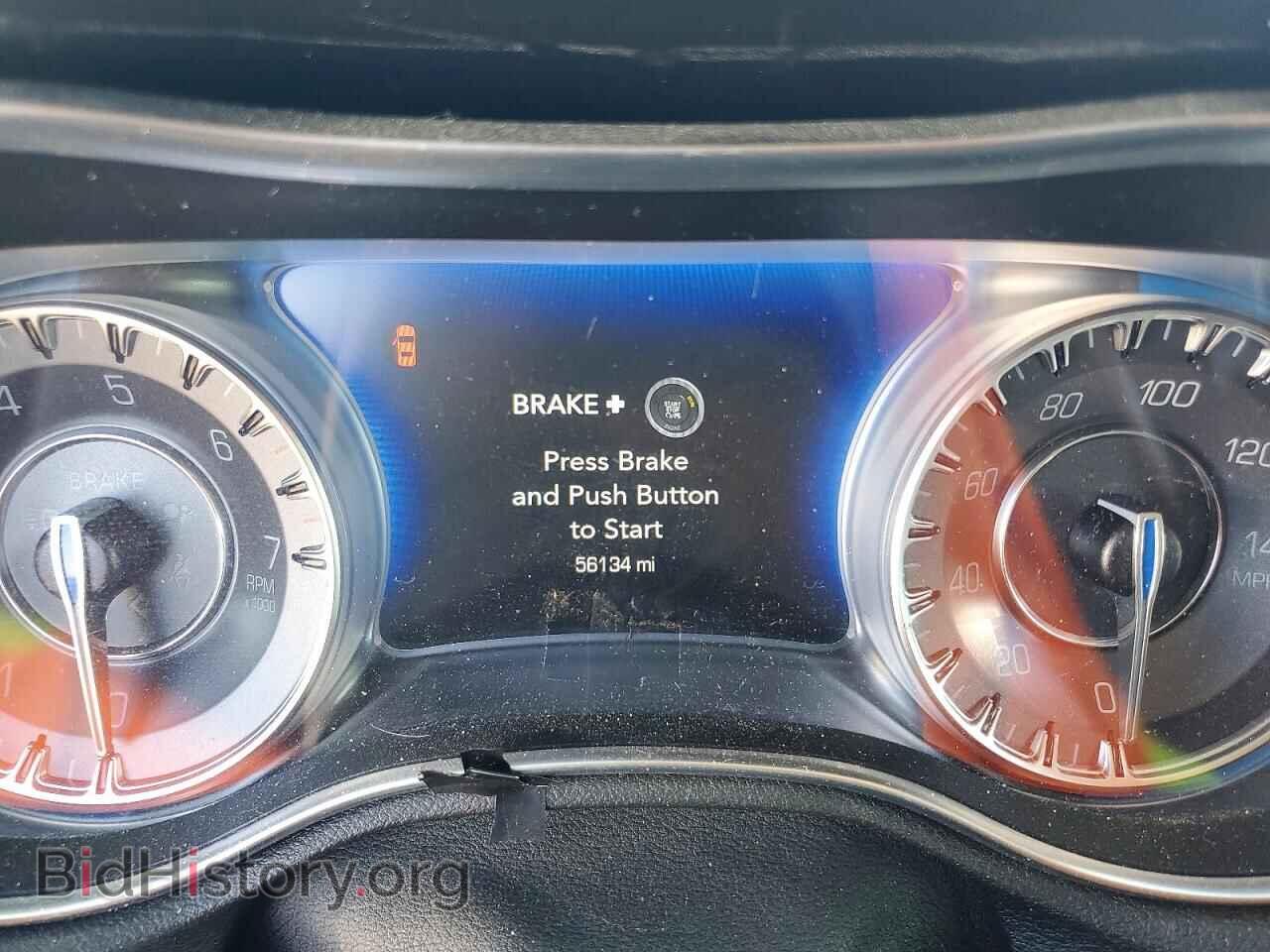 2019 CHRYSLER 300 - VIN: 2C3CCAAGXKH651399 - Фото 9