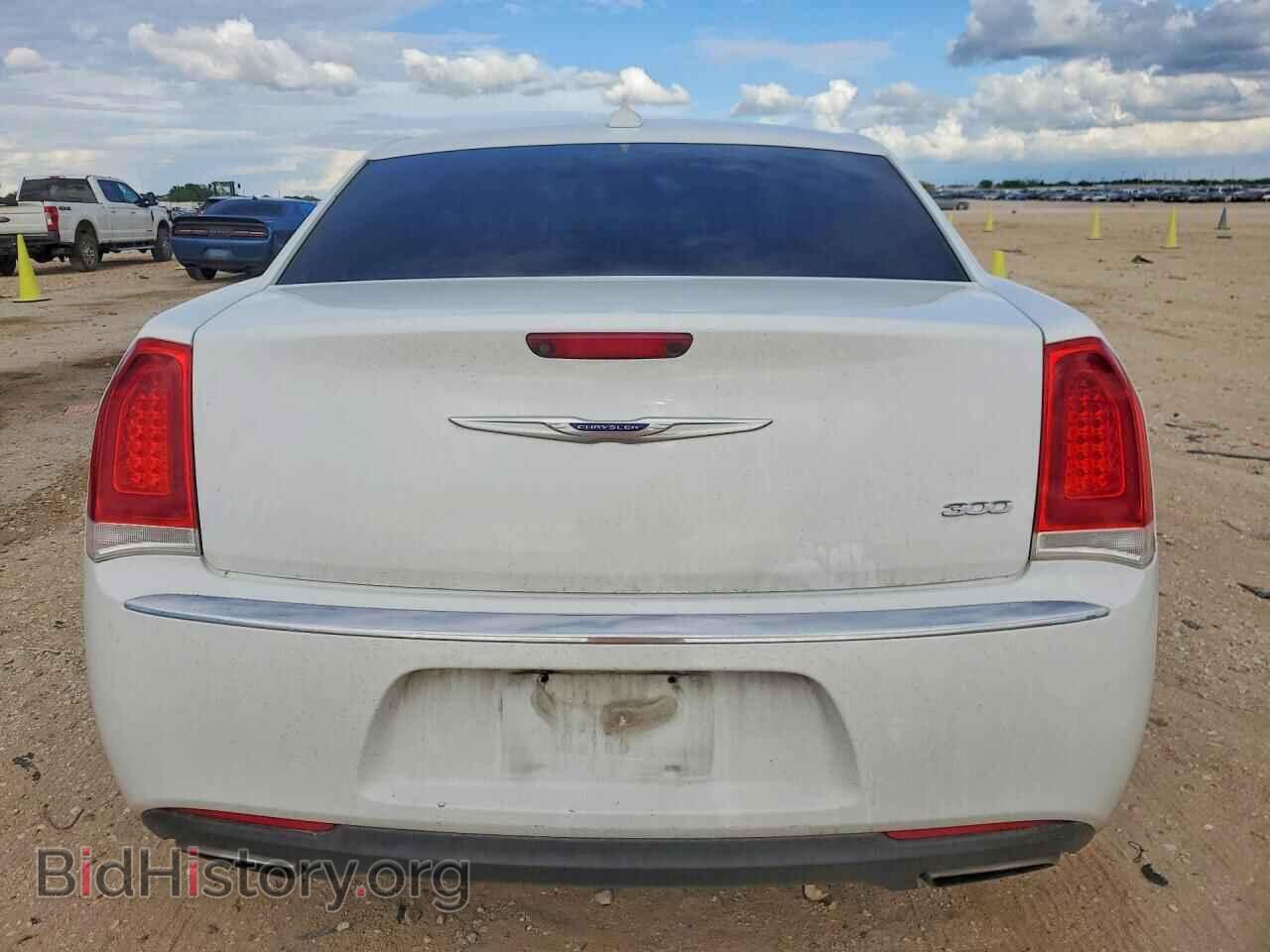 2020 CHRYSLER 300 - VIN: 2C3CCAEGXLH145812 - Фото 6