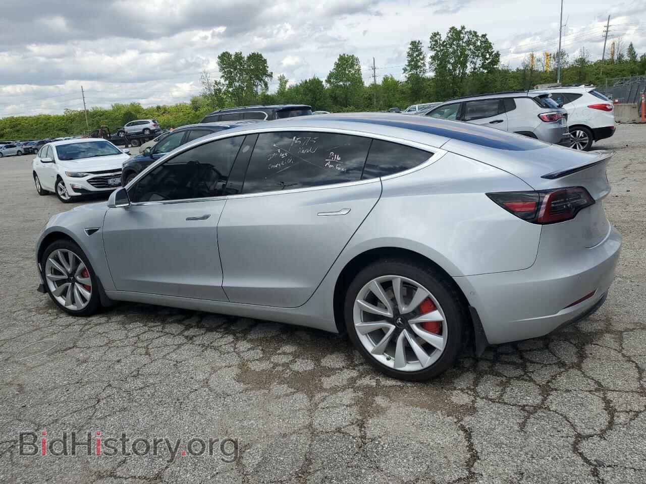 2018 TESLA MODEL 3 - VIN: 5YJ3E1EA2JF042601 - Фото 2