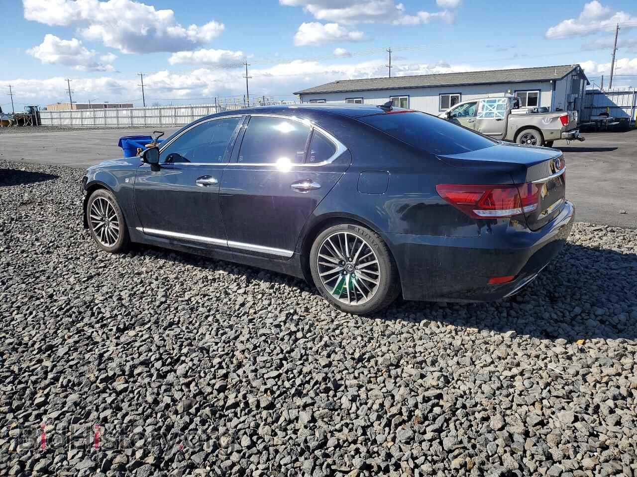 2013 LEXUS LS460 - VIN: JTHCL5EF7D5017299 - Photo 2